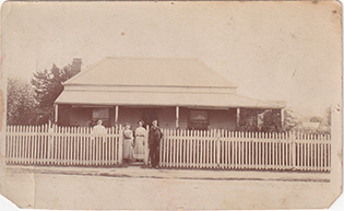 Alf's home in Chiltern copy